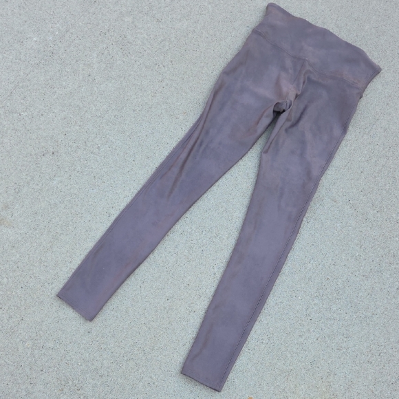 SPANX Faux Leggings Size Medium - Picture 4 of 6